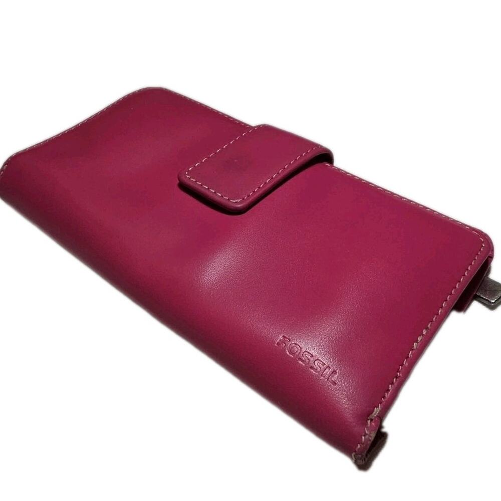 Vintage 1956 Fossil Pink Leather Bifold Wallet - Y2K Era Women’s Organizer